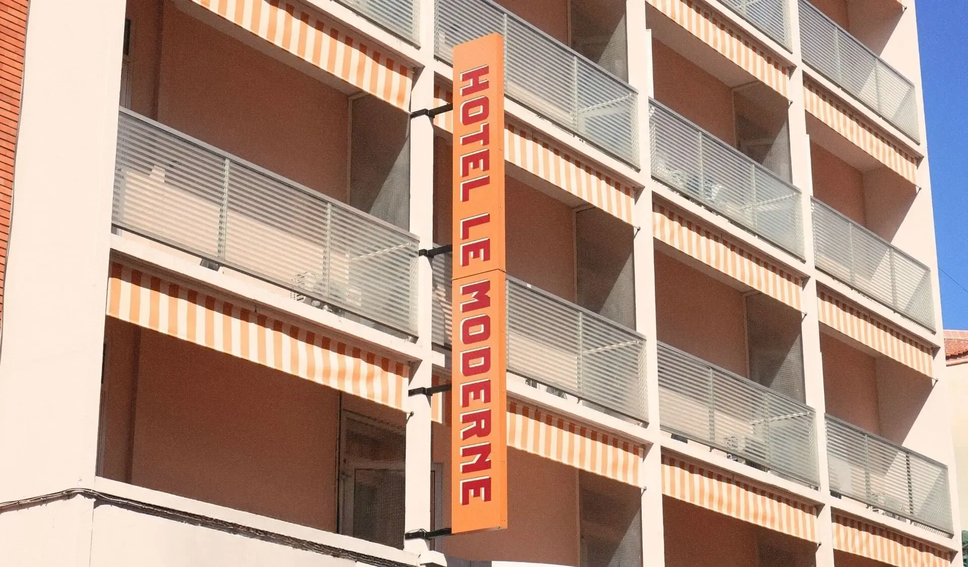 Le Moderne Hotel